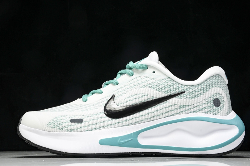Nike Journey Run