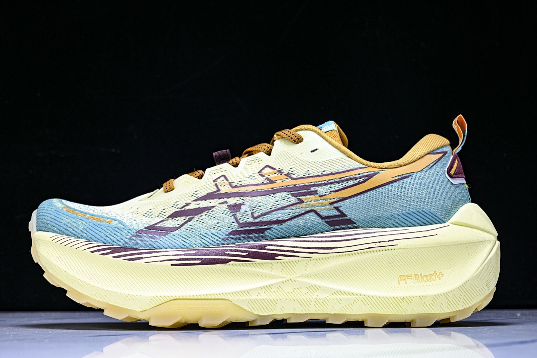 Asics Trabuco Max 4