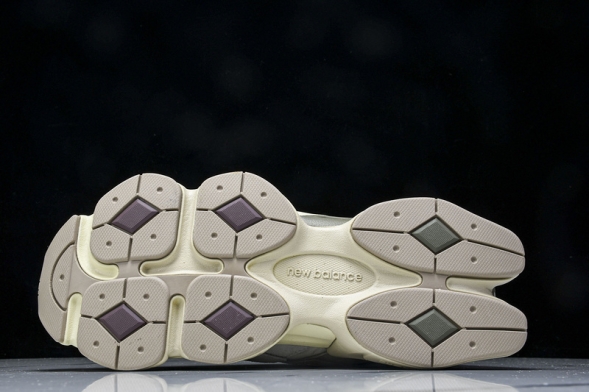 New Balance 9060 U906OFNA 