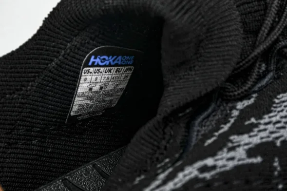 Hoka Restore TS 1169150 CRBN 