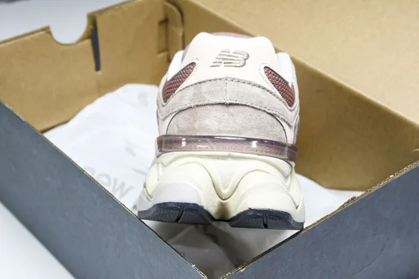 New Balance 9060 U906OEEH 