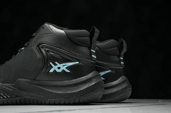 Asics Nova Surge 3 1061A048-001 