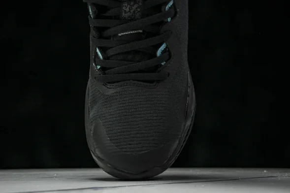 Asics Nova Surge 3 1061A048-001 