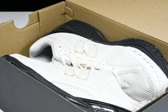 New Balance 1906 M1906RCO  