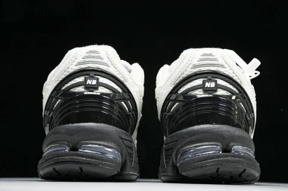 New Balance 1906 M1906RCO  