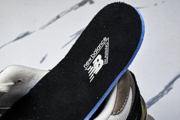 New Balance 9060 Sea Salt U9060BLZ 