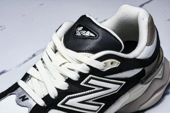 New Balance 9060 Sea Salt U9060BLZ 