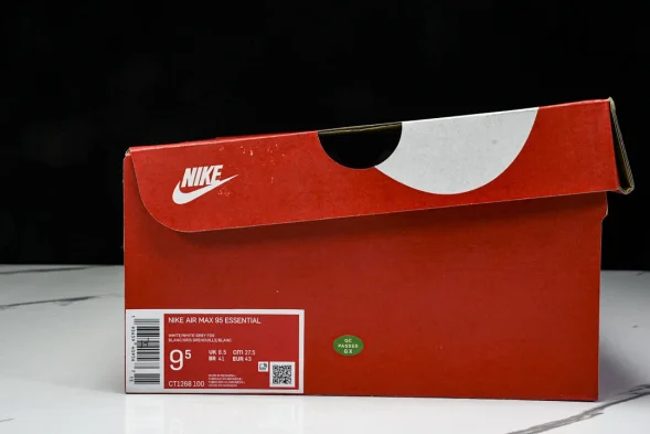 Nike Air Max 95 x Denham CT1268 100 