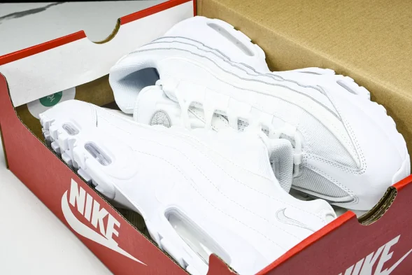 Nike Air Max 95 x Denham CT1268 100 