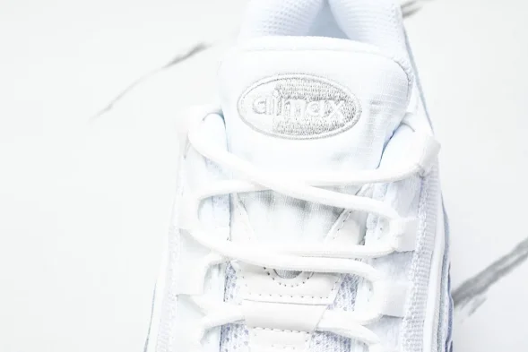 Nike Air Max 95 x Denham CT1268 100 