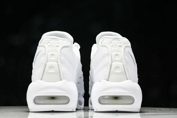 Nike Air Max 95 x Denham CT1268 100 