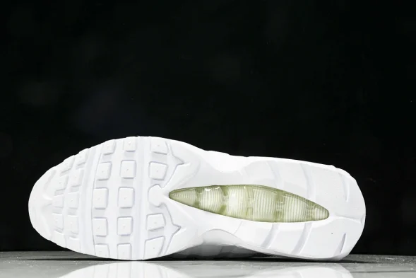 Nike Air Max 95 x Denham CT1268 100 