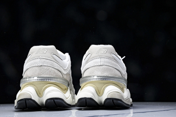 New Balance 9060 U9060WHT 