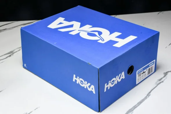 HOKA Bondi 9 1162011 VYN 