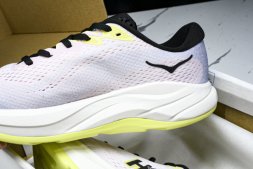 Hoka Rincon 4 1155131 CTNS