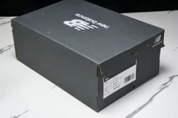 New Balance 9060 U9060SP
