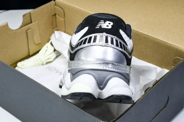 New Balance 9060 U9060SP 