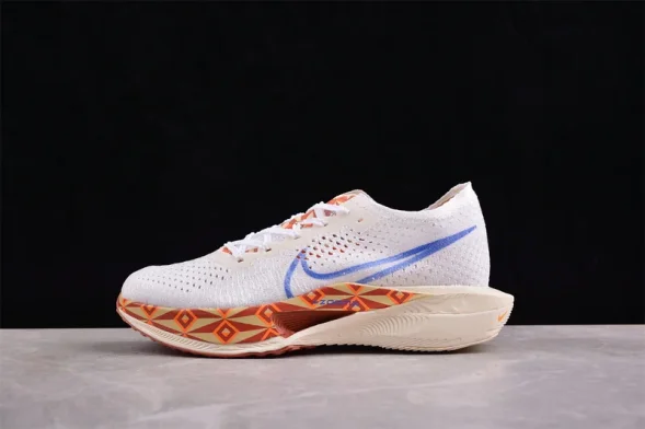Nike Zoom VaporFly Next% 3 FQ7676-100 