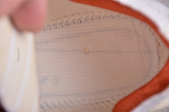 Nike Zoom VaporFly Next% 3 FQ7676-100 