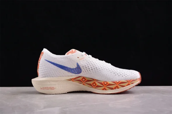 Nike Zoom VaporFly Next% 3 FQ7676-100 