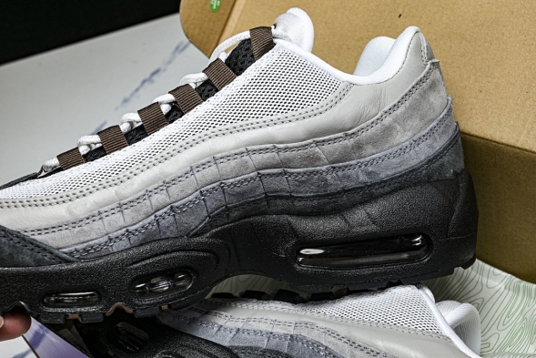 Nike Air Max 95 x Eric Koston HF7545 002 