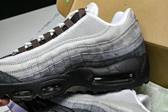 Nike Air Max 95 x Eric Koston HF7545 002 