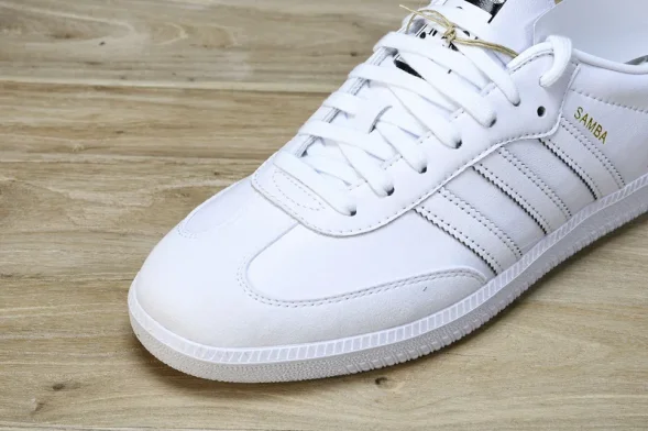 Adidas Samba Vegan x MICKEY MOUSE GY1889  
