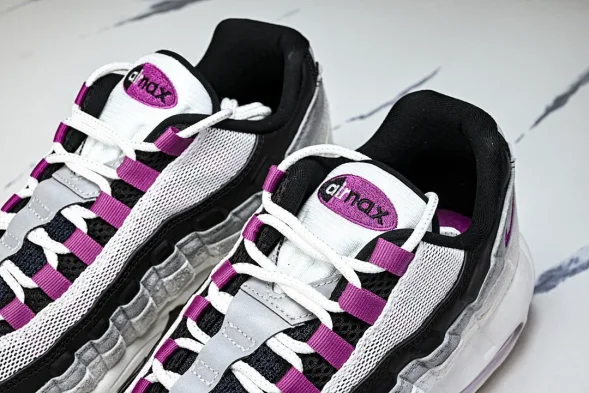 Nike Air Max 95 x Eric Koston HF7545-100 