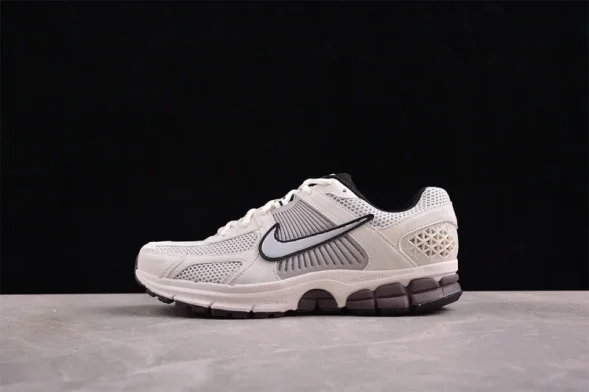Nike Zoom Vomero 5 SP FJ2028-001 