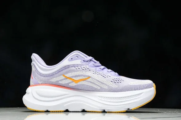HOKA Bondi 9 1162012 AGH 