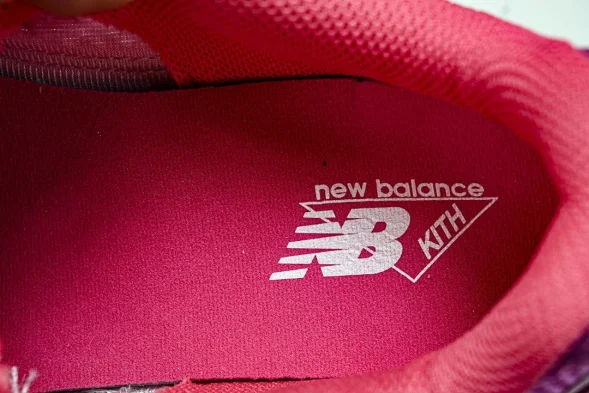 New Balance 204 U204LKTH  