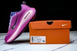 Nike Air ZoomX Vomero Plus HV6154 400