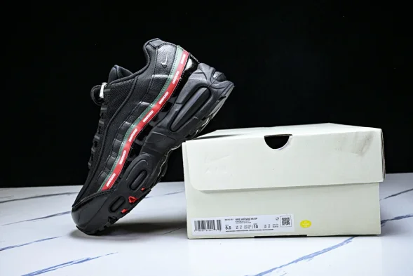 Nike Air Max 95 x Undefeated IB4453-001 