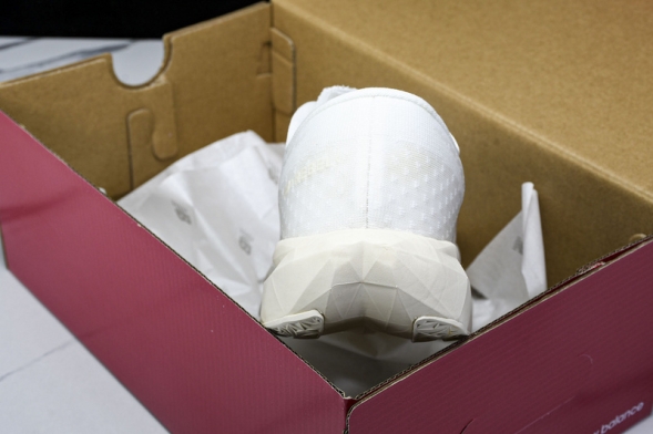 New Balance FuelCell Rebel V4 WFCXLJ4 