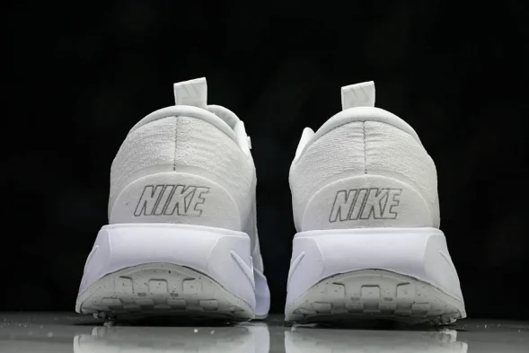 Nike Motiva DV1238-106 