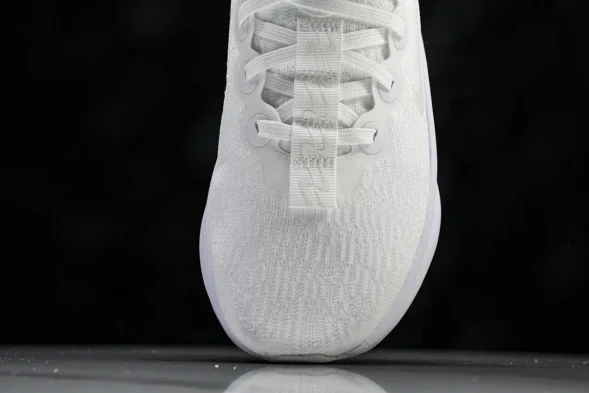 Nike Motiva DV1238-106 