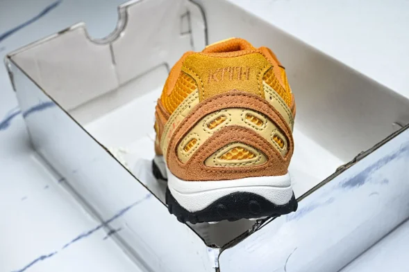 New Balance 204 U204LKTI 