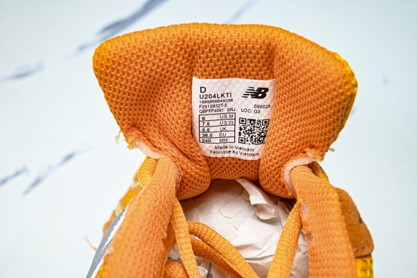 New Balance 204 U204LKTI 