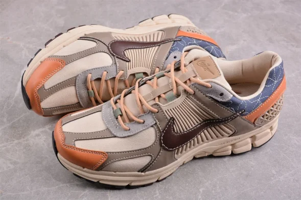 Nike Zoom Vomero 5 SP FZ5051-121 