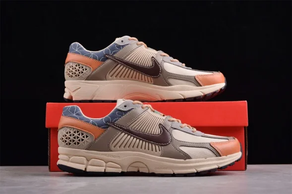 Nike Zoom Vomero 5 SP FZ5051-121 