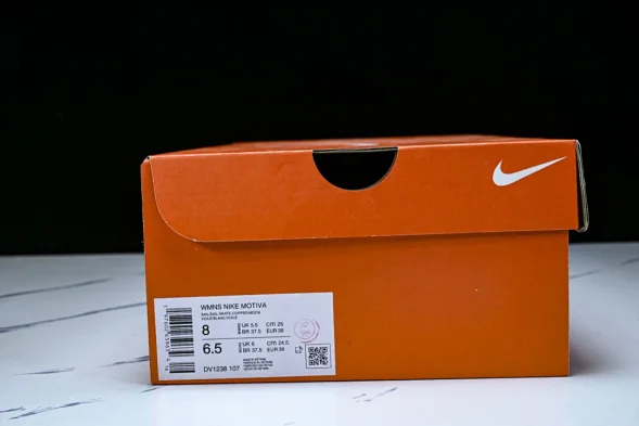 Nike Motiva DV1238 107 