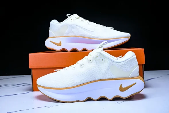 Nike Motiva DV1238 107 