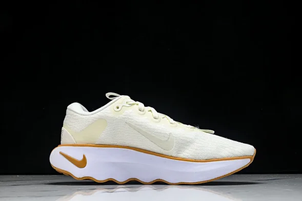 Nike Motiva DV1238 107 
