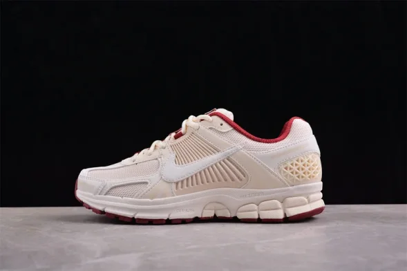 Nike Zoom Vomero 5 SP HF0737-111 