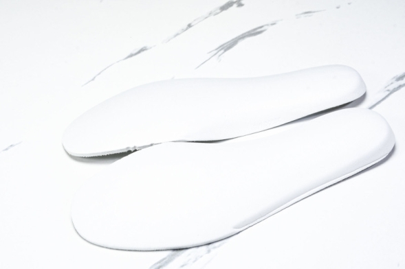 HOKA Bondi 9 1162012 CYWH 