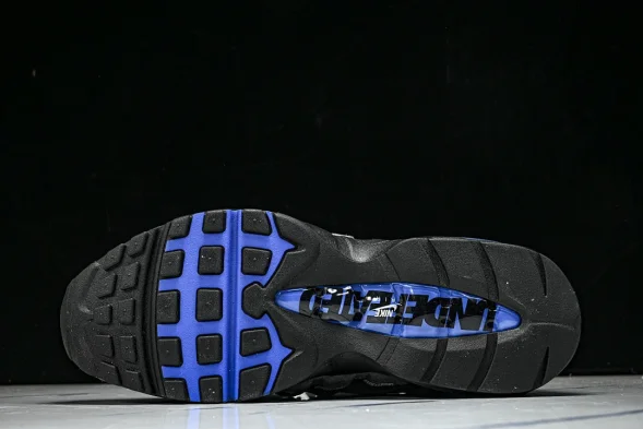 Nike Air Max 95 x Undefeated IB4523-001 