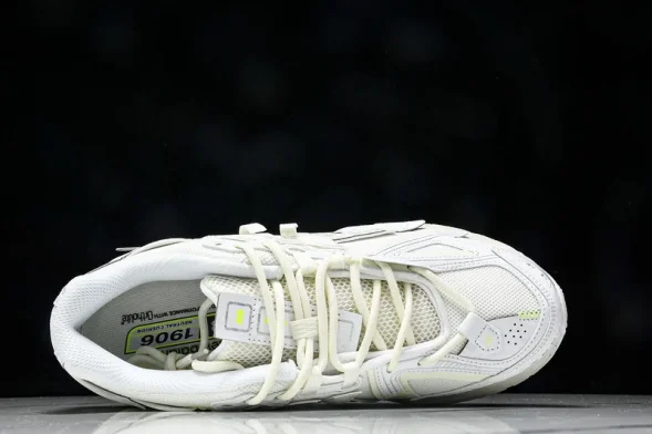 New Balance 1906 U1906AE 