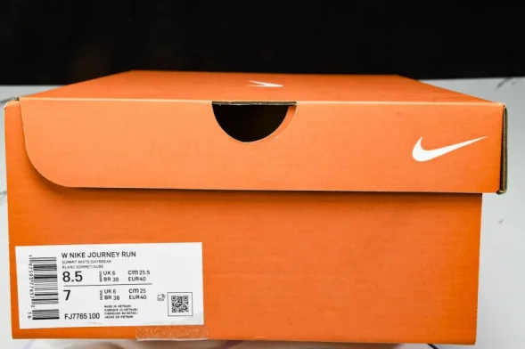 Nike Journey Run FJ7765 100 