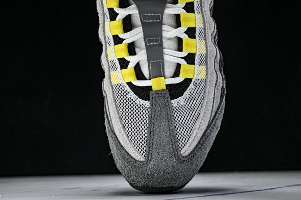 Nike Air Max 95 x Undefeated IB4523-002 