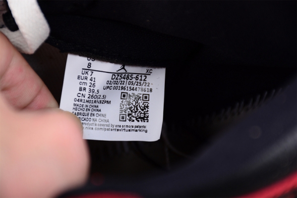 Nike Air Jordan 1 Mid Chicago Reimagined DZ5485-612 